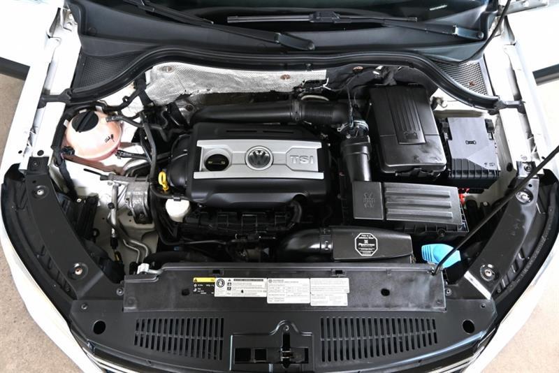 2016 Volkswagen Tiguan - Image 39