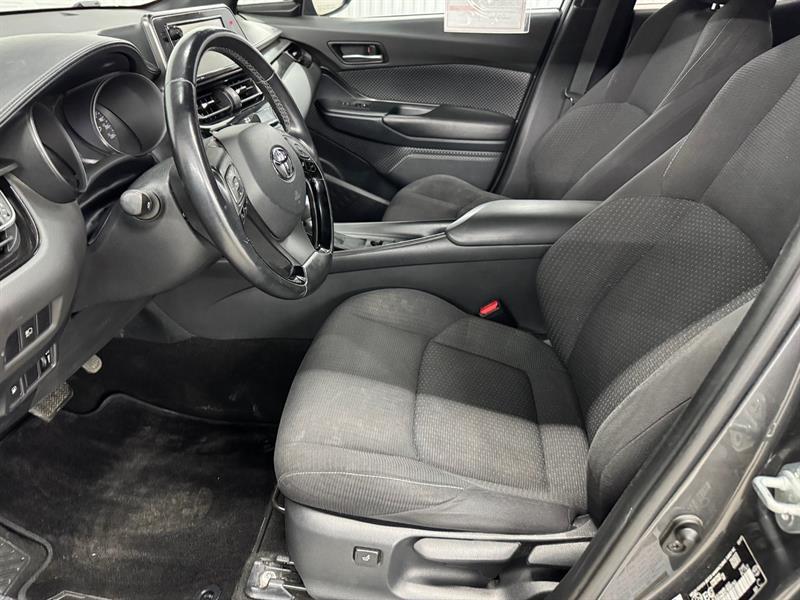 2018 Toyota C-HR - Image 22