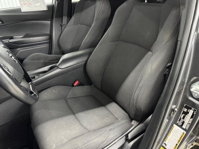 2018 Toyota C-HR - Image 23