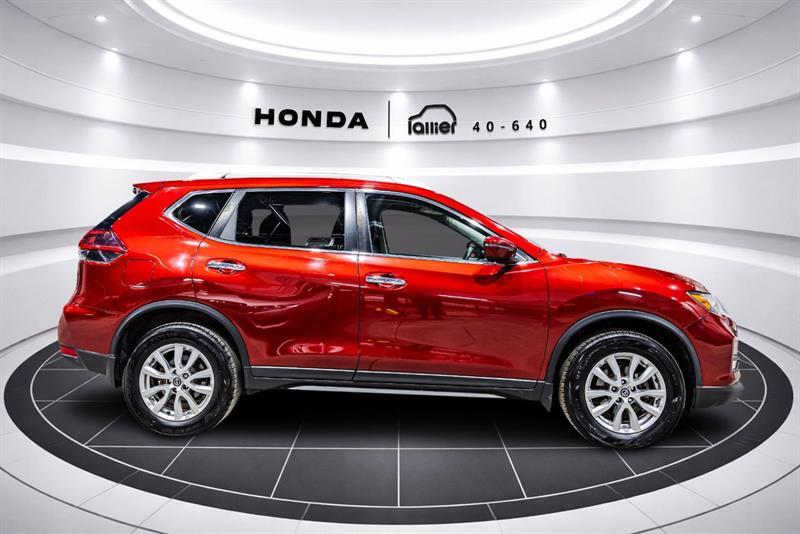 2018 Nissan Rogue - Image 8