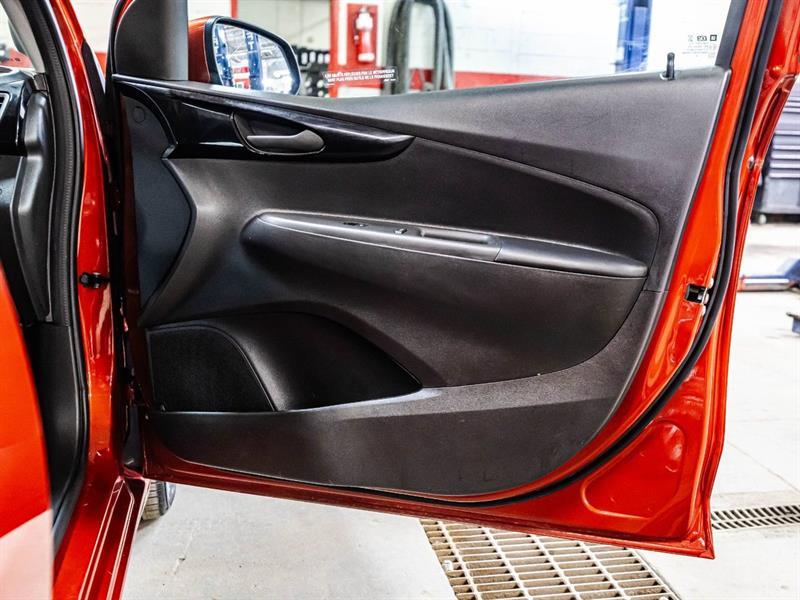 2022 Chevrolet Spark - Image 24