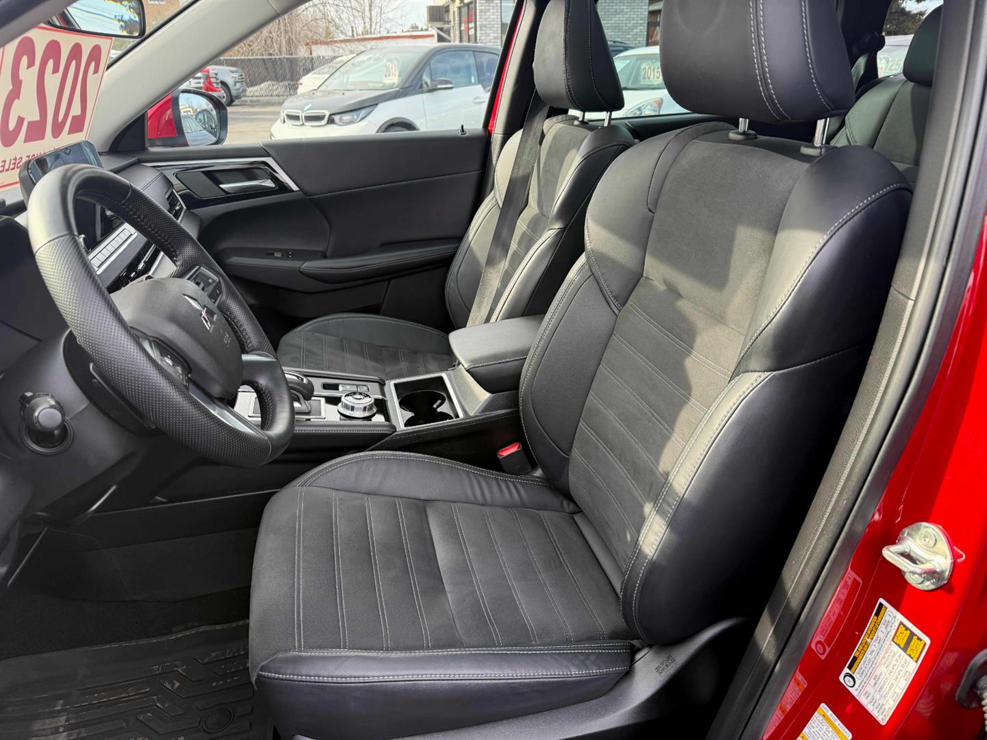 mitsubishi Outlander 2023 - 2