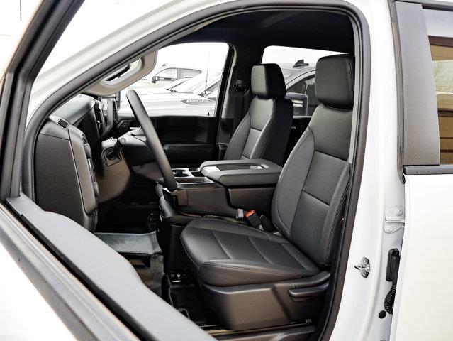 Chevrolet Silverado 3500HD 15