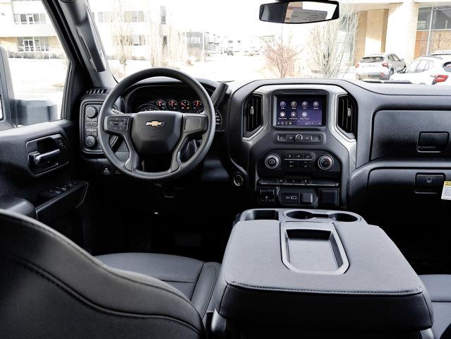 Chevrolet Silverado 3500HD 24