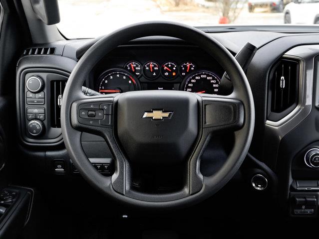 Chevrolet Silverado 3500HD 26