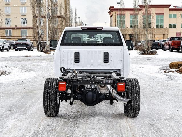 Chevrolet Silverado 3500HD 12