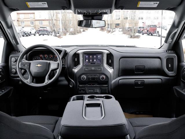 Chevrolet Silverado 3500HD 25