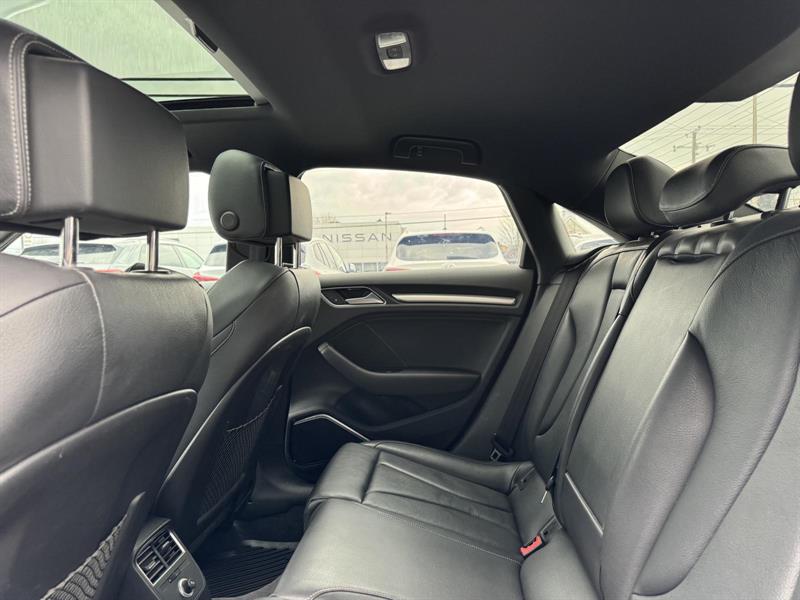 audi S3 2018 - 24