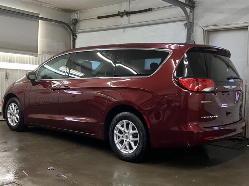 chrysler Grand Caravan 2021 - 5