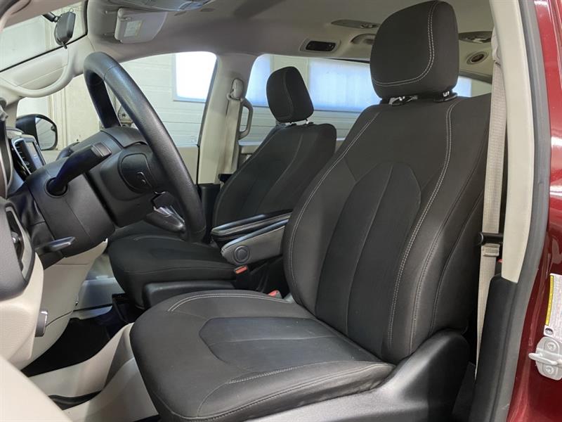 chrysler Grand Caravan 2021 - 14