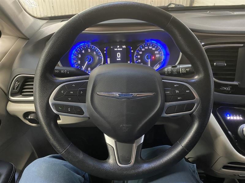 chrysler Grand Caravan 2021 - 23