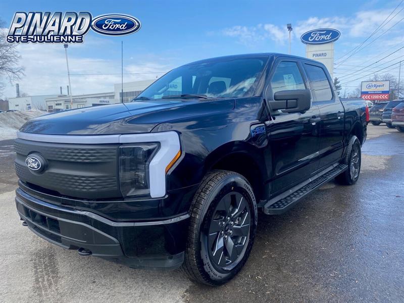 Ford F-150 Lightning XLT SuperCrew AWD