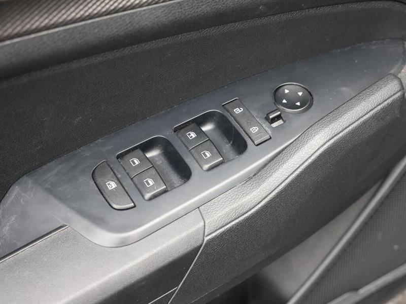 kia Sportage 2023 - 25