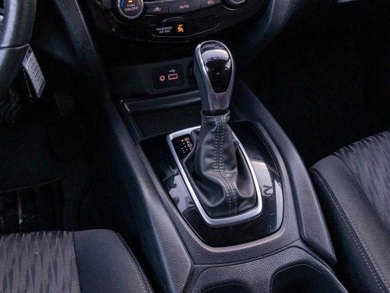 nissan Rogue 2020 - 21