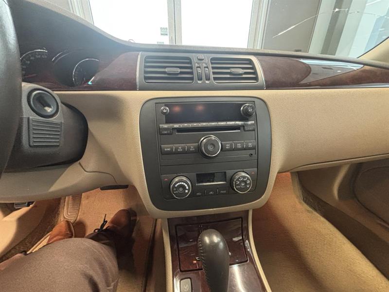 buick Lucerne 2007 - 13
