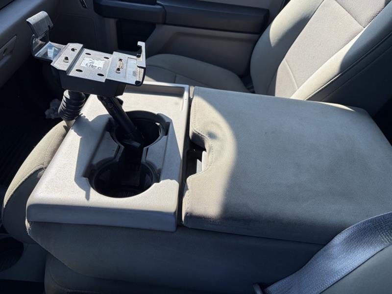ford Super Duty F-550 DRW 2019 - 16