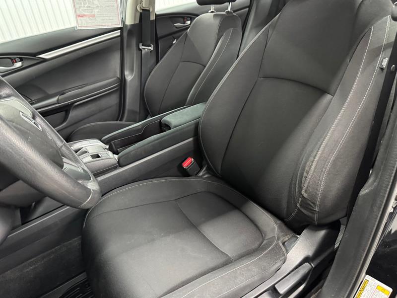 honda Civic Sedan 2018 - 17