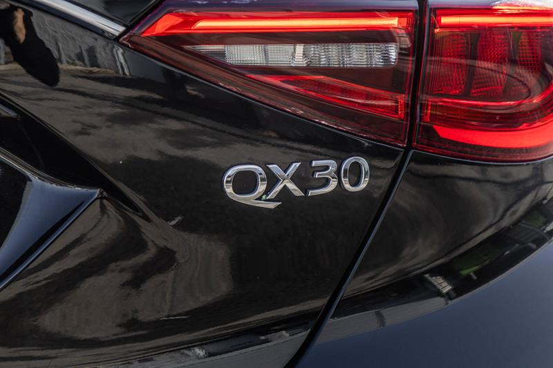 infiniti QX30 2018 - 10
