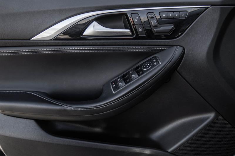 infiniti QX30 2018 - 12