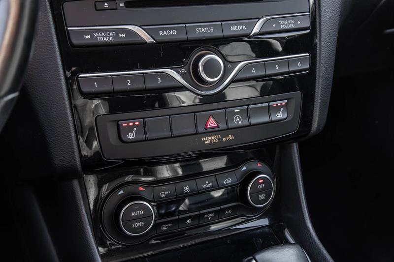 infiniti QX30 2018 - 23