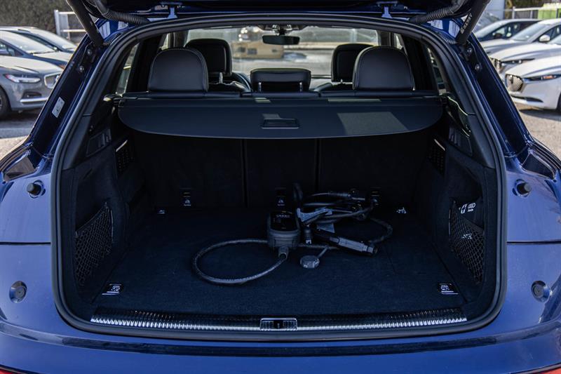 audi Q5 HYBRID 2023 - 10