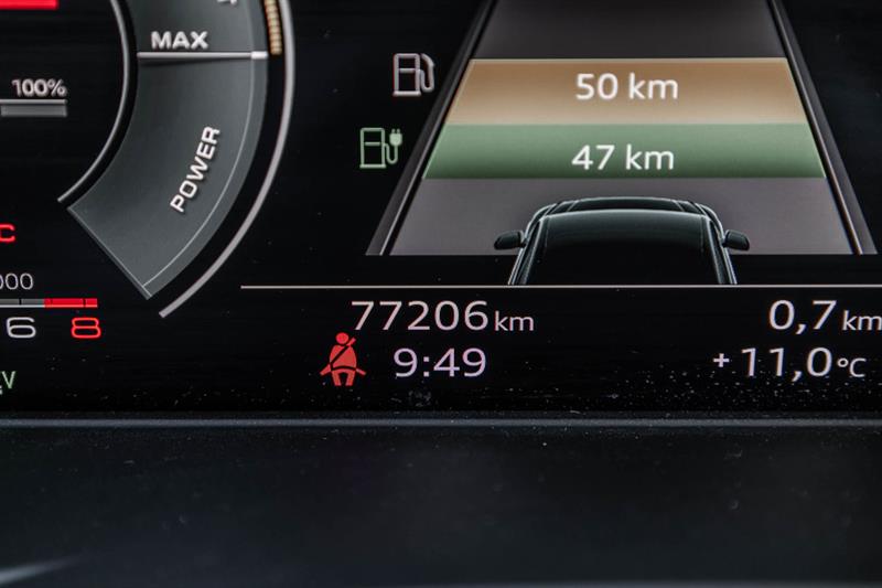 audi Q5 HYBRID 2023 - 18
