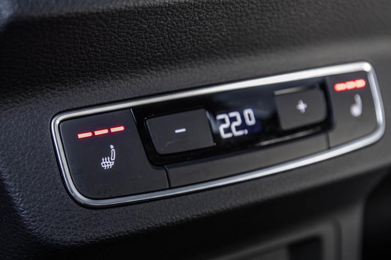 audi Q5 HYBRID 2023 - 37