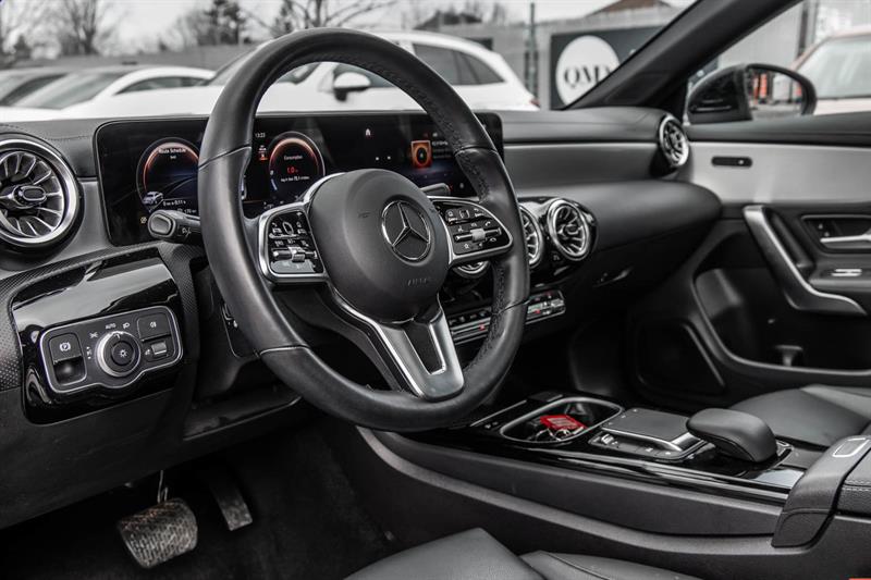 mercedes-benz CLA250 2023 - 23