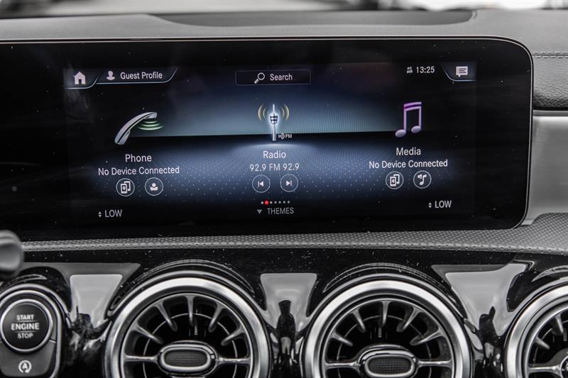 mercedes-benz CLA250 2023 - 31