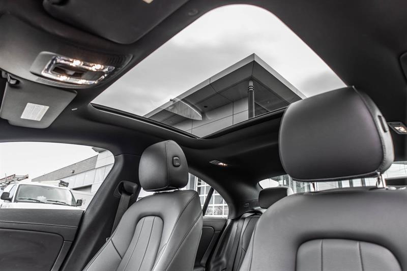 mercedes-benz CLA250 2023 - 36