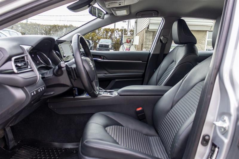 toyota Camry 2023 - 22