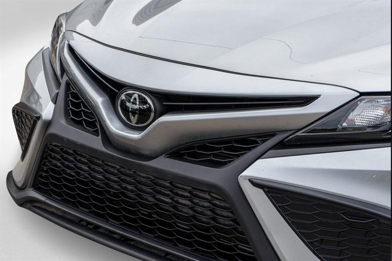 toyota Camry 2023 - 31