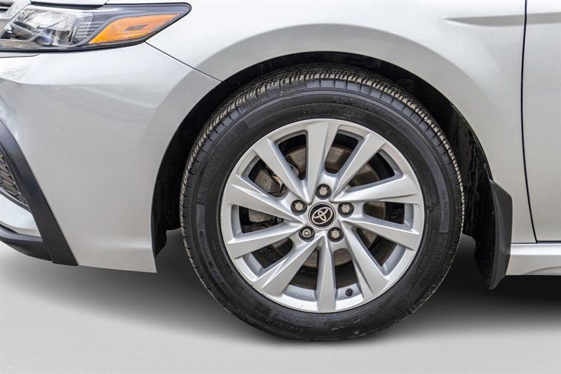 toyota Camry 2023 - 33