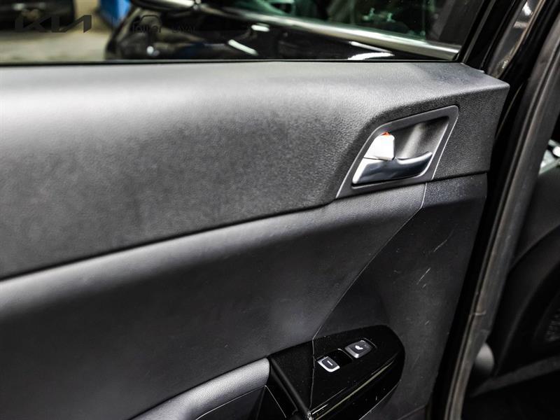 2018 Kia Sportage - Image 13