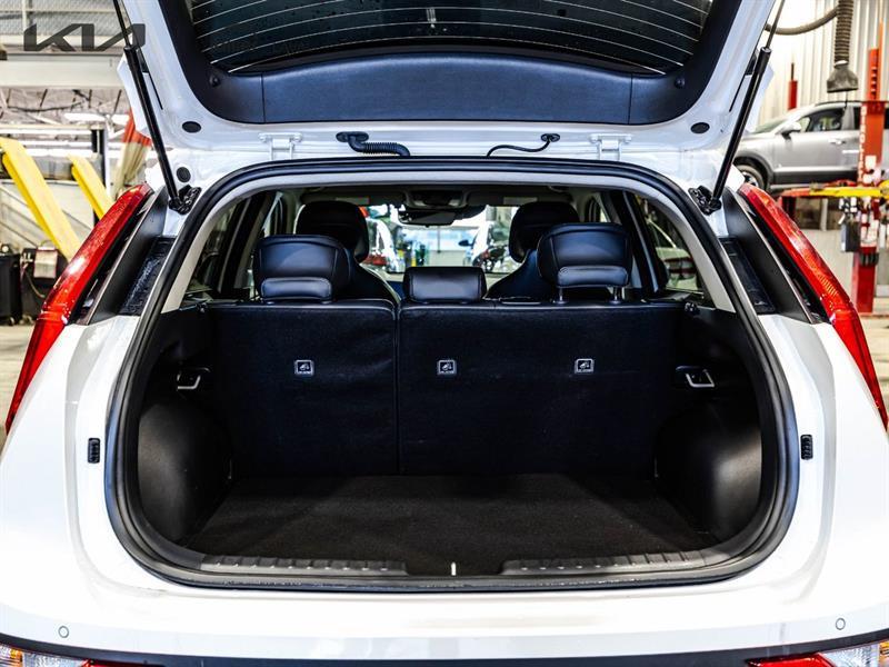 2025 Kia Niro - Image 15
