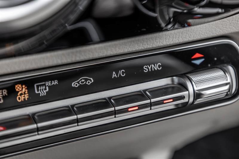 2022 Mercedes-Benz GLA - Image 32