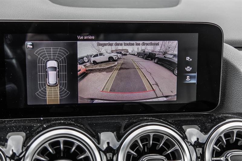 2022 Mercedes-Benz GLA - Image 34