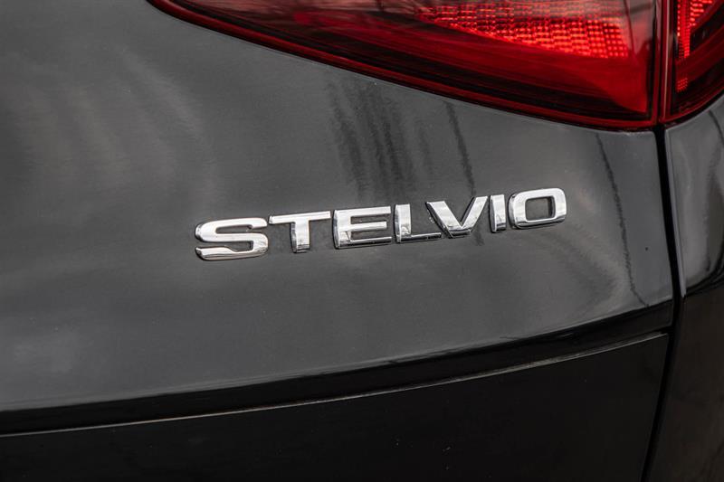 2022 Alfa Romeo Stelvio - Image 14