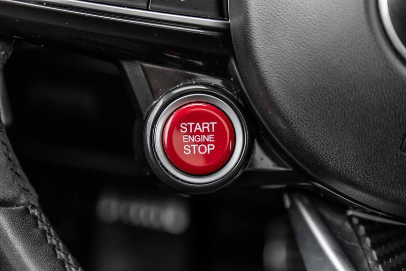 2022 Alfa Romeo Stelvio - Image 22