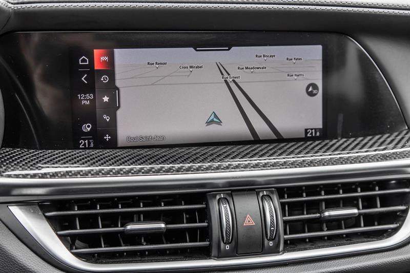 2022 Alfa Romeo Stelvio - Image 33