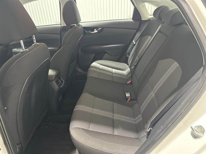 2022 Kia Forte - Image 14