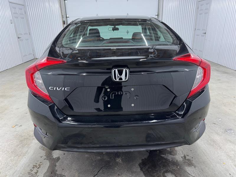 2018 Honda Civic - Image 7
