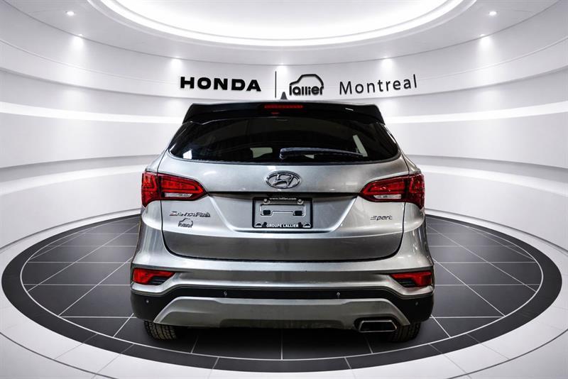 2017 Hyundai Santa Fe - Image 6