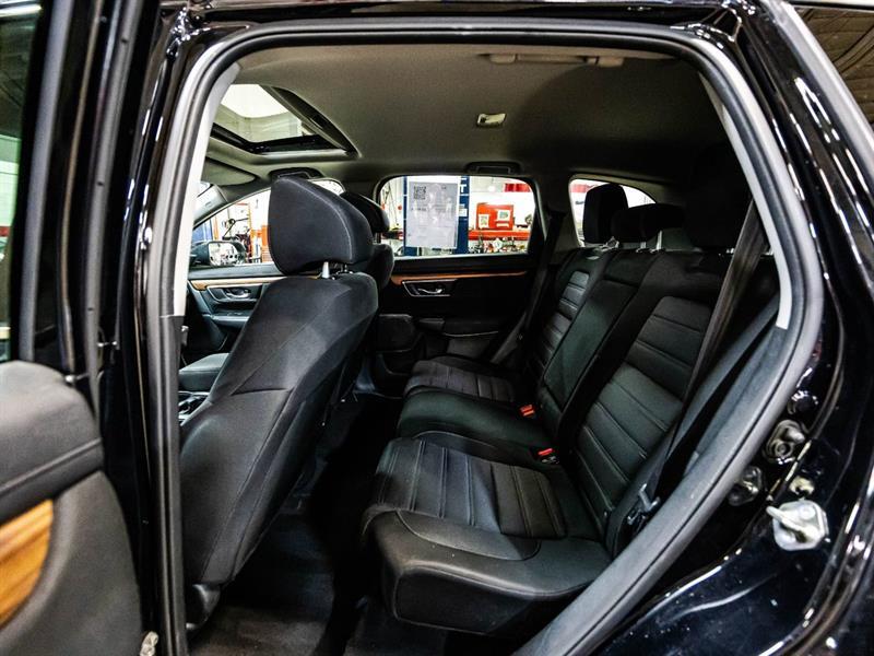 2018 Honda CR-V - Image 13