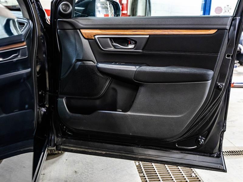 2018 Honda CR-V - Image 16