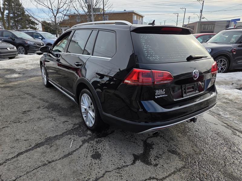 2017 Volkswagen Golf - Image 5