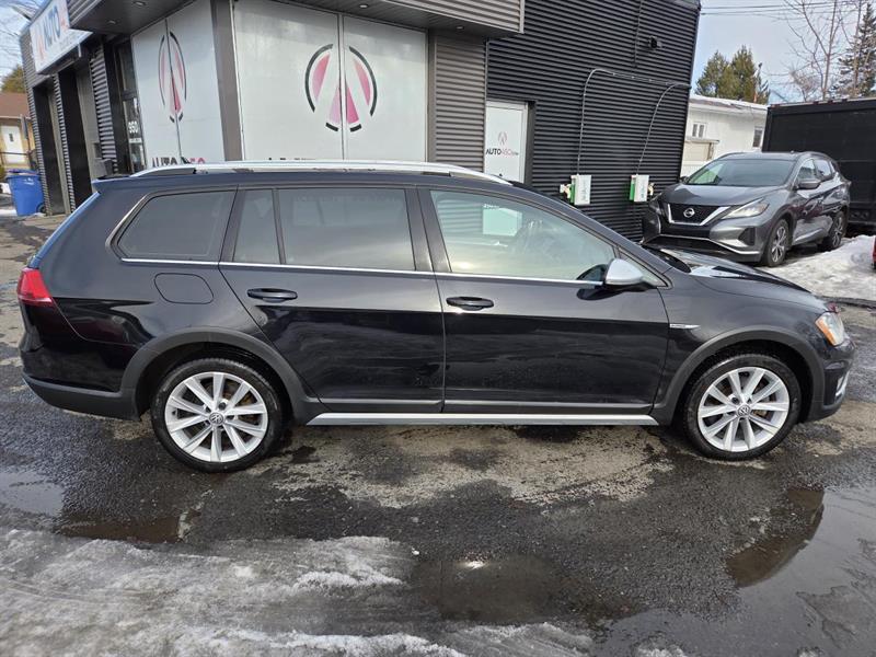 2017 Volkswagen Golf - Image 9