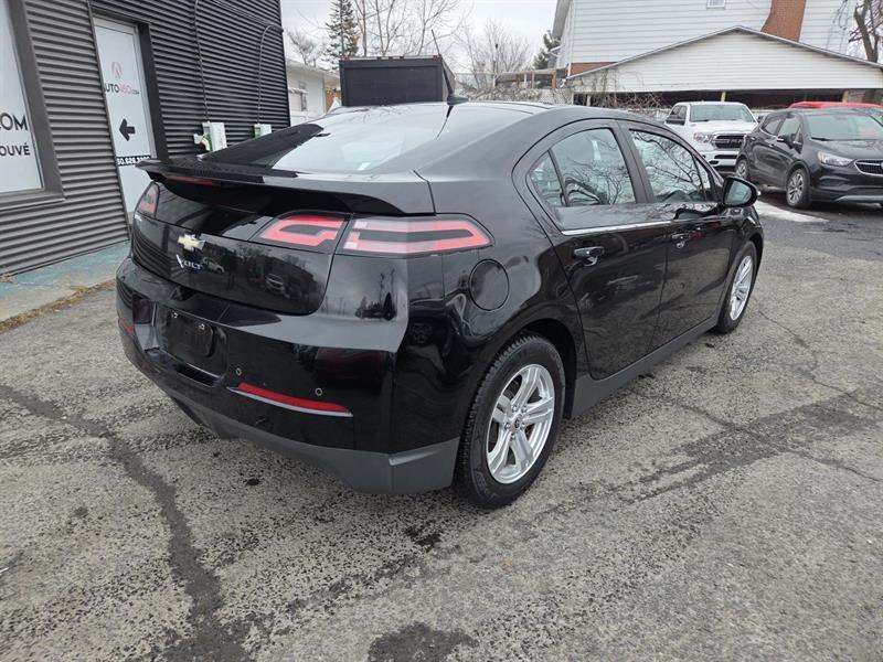 2014 Chevrolet Volt - Image 7