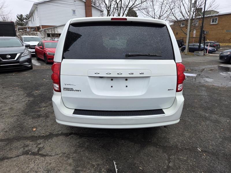 2019 Dodge Grand Caravan - Image 6