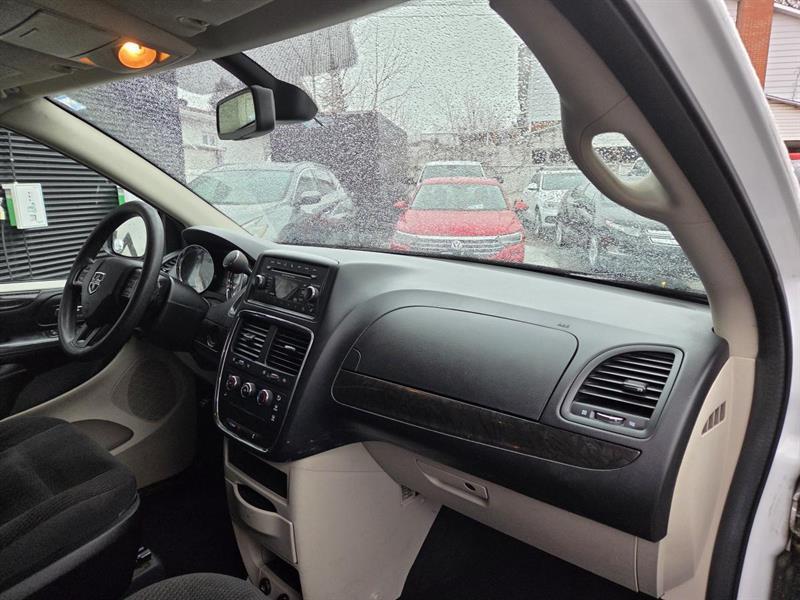 2019 Dodge Grand Caravan - Image 9